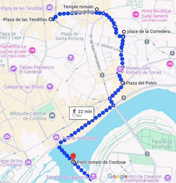 Carte présentant un petit circuit à faire à pied pour visiter le centre de Cordoue
